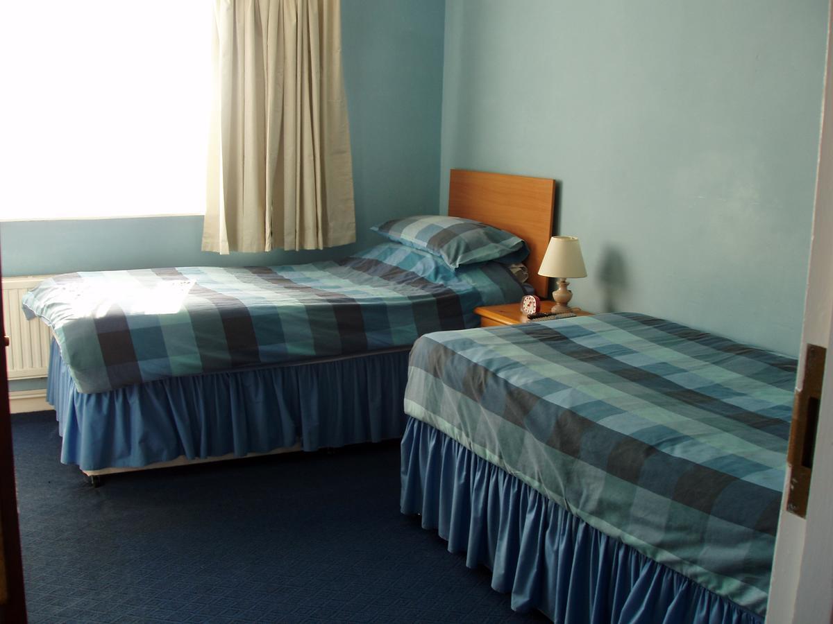 The Windsor Otel Haverfordwest Dış mekan fotoğraf