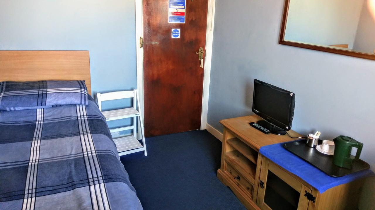 The Windsor Otel Haverfordwest Dış mekan fotoğraf