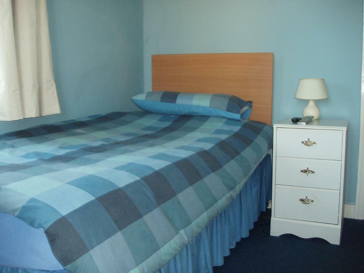 The Windsor Otel Haverfordwest Dış mekan fotoğraf